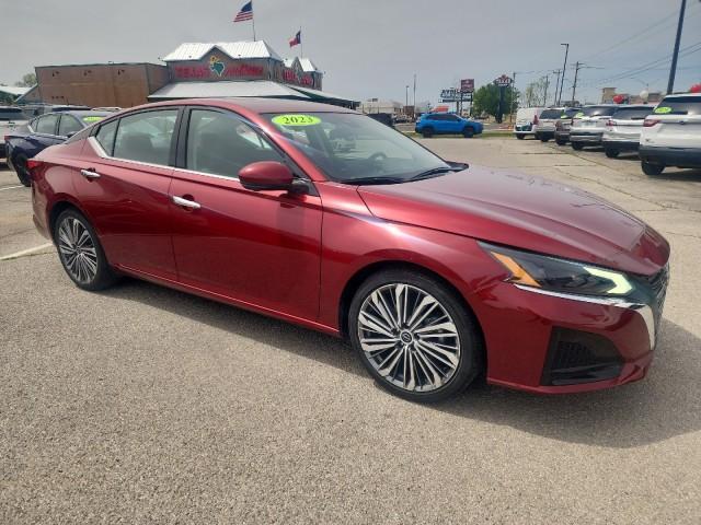 used 2023 Nissan Altima car, priced at $25,500