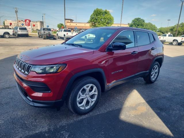 new 2024 Jeep Compass car, priced at $27,845