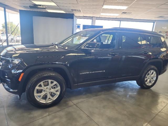 new 2023 Jeep Grand Cherokee L car, priced at $49,900