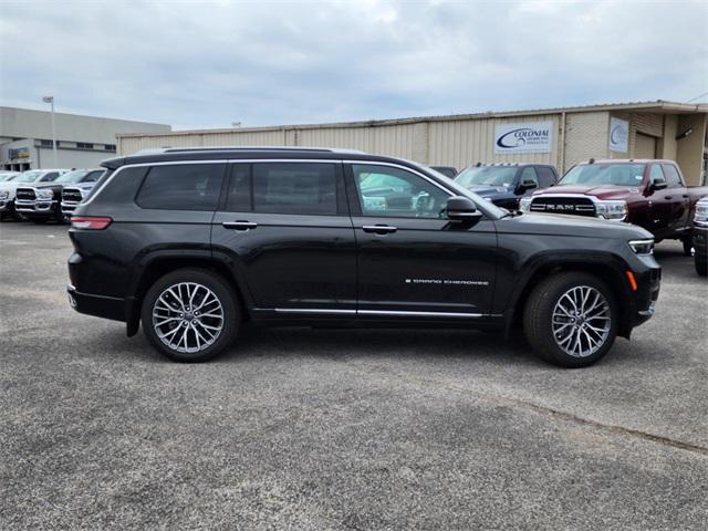 new 2023 Jeep Grand Cherokee L car, priced at $71,203