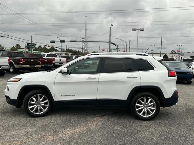 used 2015 Jeep Cherokee car, priced at $14,675