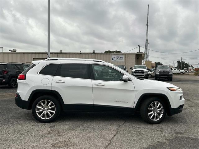 used 2015 Jeep Cherokee car, priced at $14,675