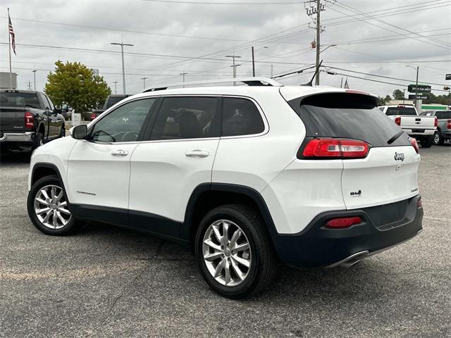 used 2015 Jeep Cherokee car, priced at $14,675