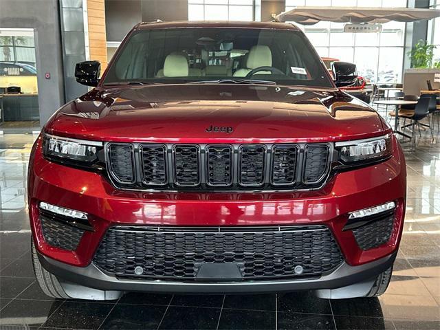 new 2025 Jeep Grand Cherokee car, priced at $49,327