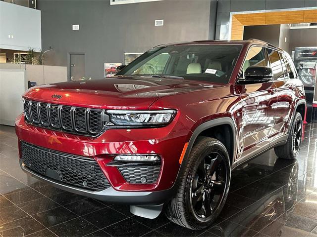 new 2025 Jeep Grand Cherokee car, priced at $49,327