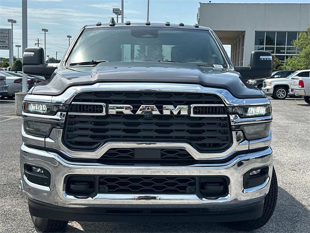 new 2025 Ram 3500 car, priced at $72,818
