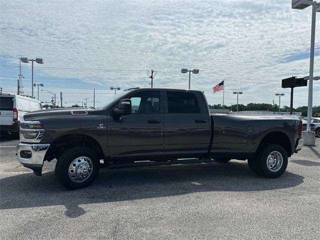 new 2025 Ram 3500 car, priced at $72,818