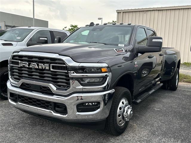 new 2025 Ram 3500 car, priced at $72,818