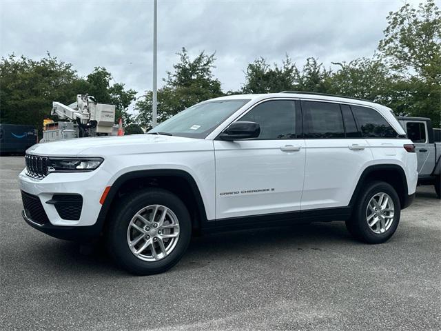 new 2024 Jeep Grand Cherokee car, priced at $40,172