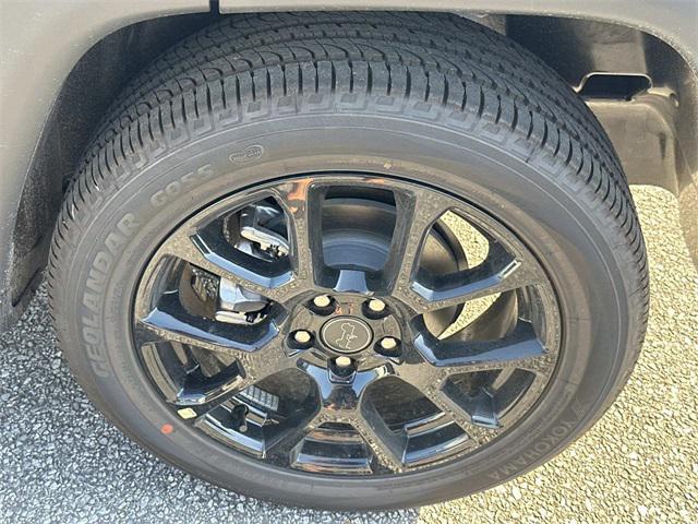 new 2026 Jeep Compass car, priced at $31,590