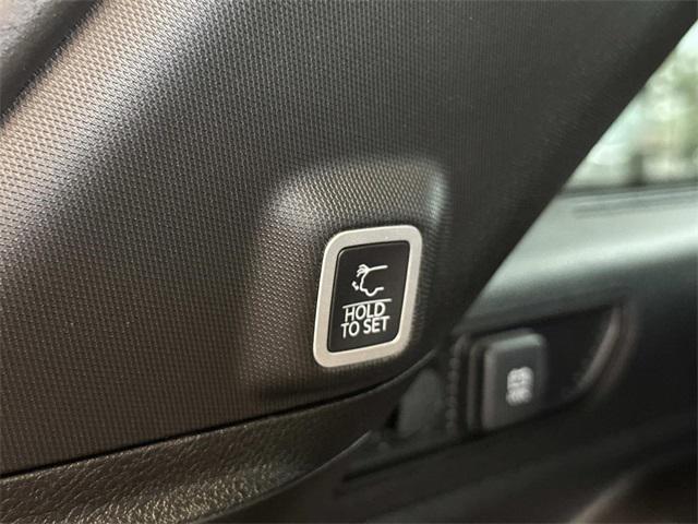 new 2025 Jeep Grand Cherokee car, priced at $45,600