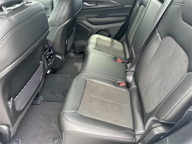 new 2025 Jeep Grand Cherokee car, priced at $44,923