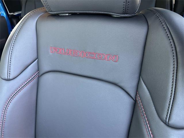 new 2025 Jeep Gladiator car, priced at $57,411