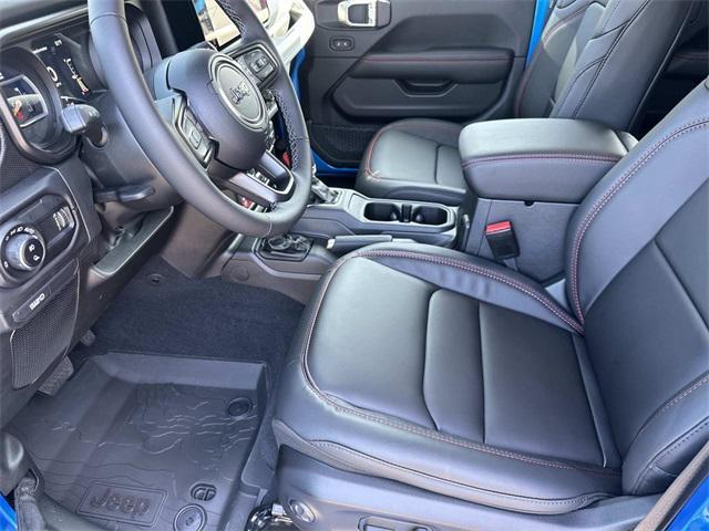 new 2025 Jeep Gladiator car, priced at $57,411
