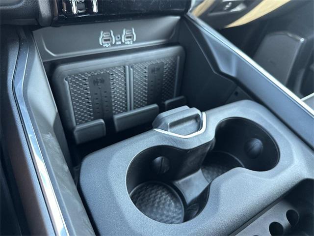 new 2025 Ram 2500 car, priced at $79,174