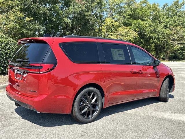 new 2026 Chrysler Pacifica car, priced at $47,580