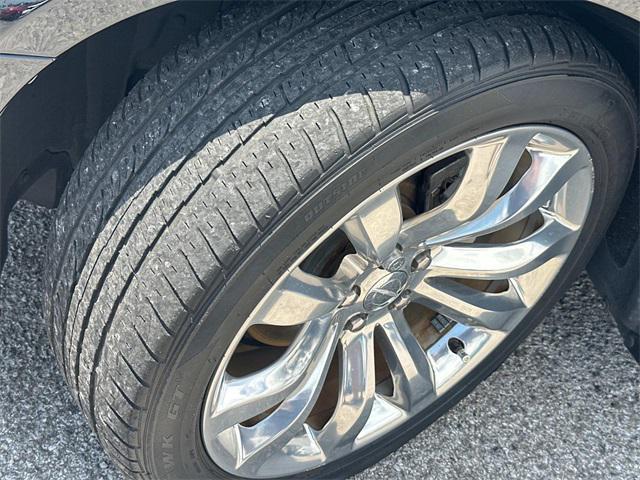 used 2021 Chrysler 300 car, priced at $23,225