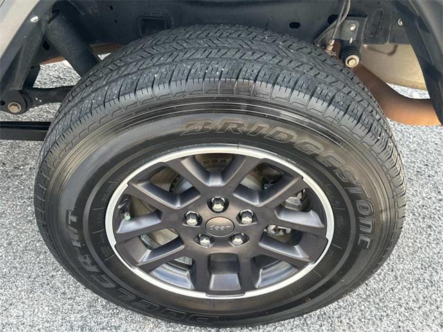 used 2022 Jeep Gladiator car, priced at $31,325