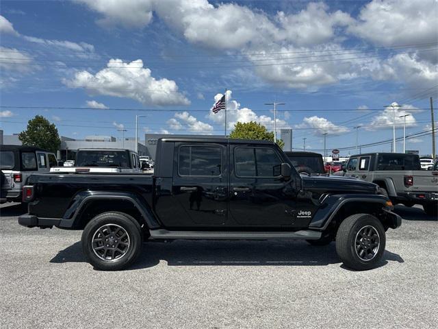 used 2022 Jeep Gladiator car, priced at $31,325