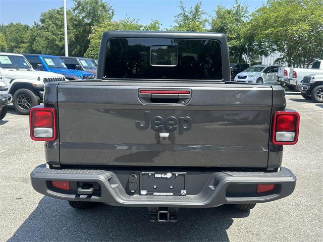 new 2024 Jeep Gladiator car, priced at $45,439