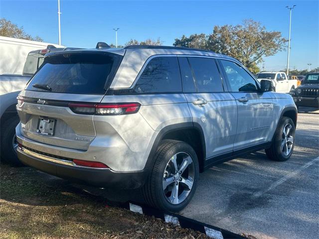 new 2025 Jeep Grand Cherokee car, priced at $49,738