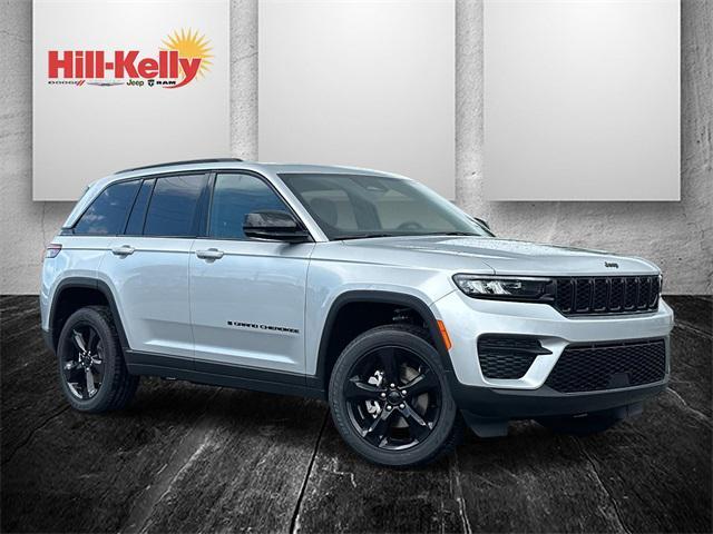 new 2025 Jeep Grand Cherokee car, priced at $42,670