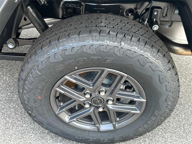 new 2025 Jeep Gladiator car, priced at $47,323