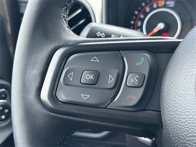 new 2025 Jeep Gladiator car, priced at $47,323