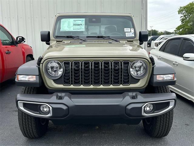 new 2025 Jeep Gladiator car, priced at $47,323