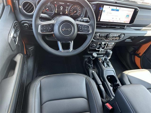 new 2025 Jeep Wrangler car, priced at $54,586