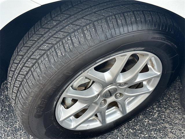 used 2023 Chrysler Pacifica car, priced at $26,980