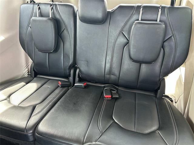 used 2023 Chrysler Pacifica car, priced at $26,980