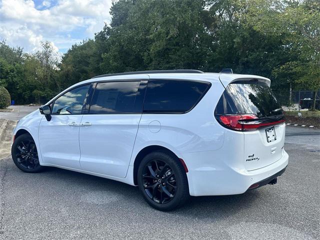 new 2026 Chrysler Pacifica car, priced at $50,384