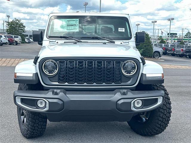 new 2025 Jeep Gladiator car, priced at $48,388