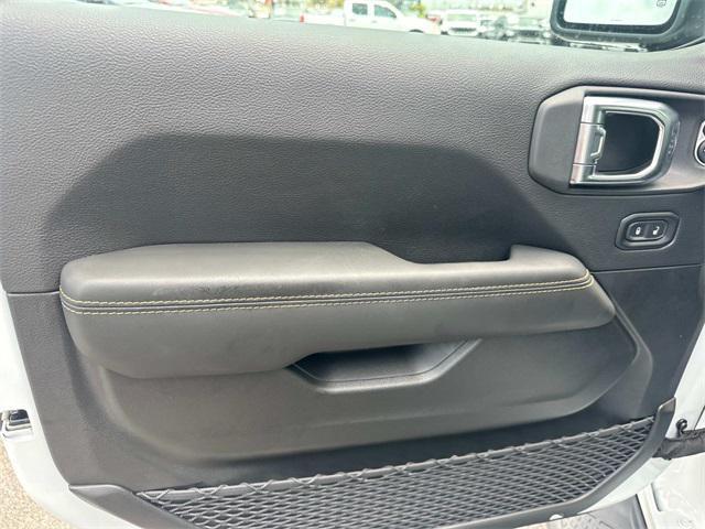 new 2025 Jeep Gladiator car, priced at $48,388