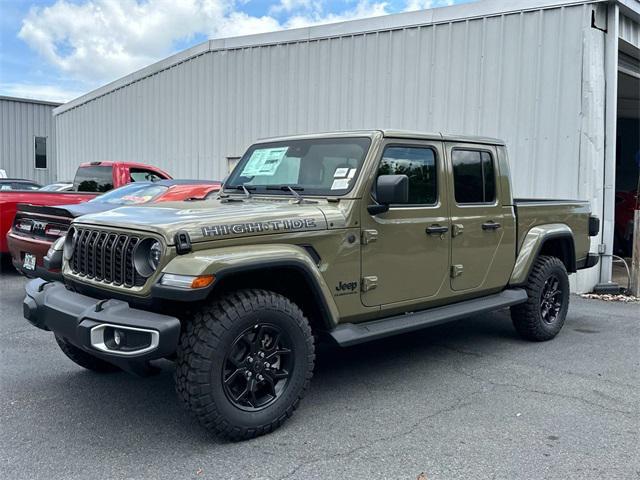new 2025 Jeep Gladiator car, priced at $50,367