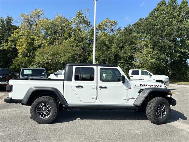 new 2025 Jeep Gladiator car, priced at $50,387