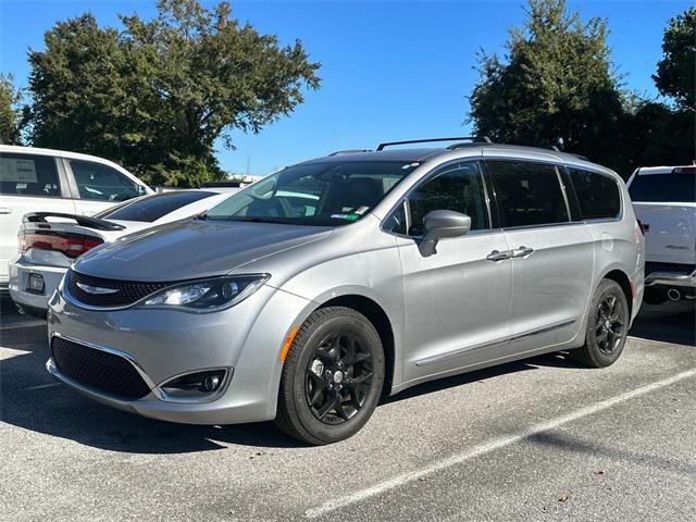 used 2017 Chrysler Pacifica car, priced at $15,750