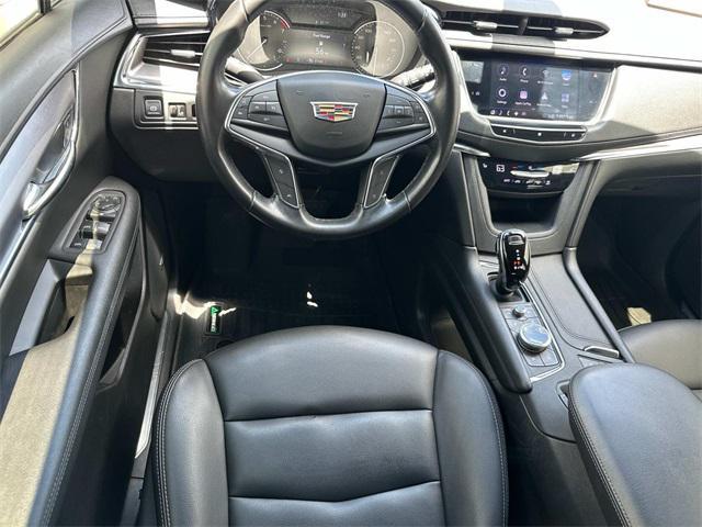 used 2020 Cadillac XT5 car, priced at $18,990