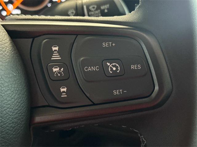 new 2025 Jeep Gladiator car, priced at $51,080