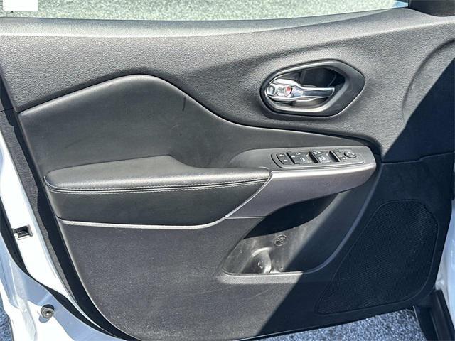 used 2022 Jeep Cherokee car, priced at $20,725