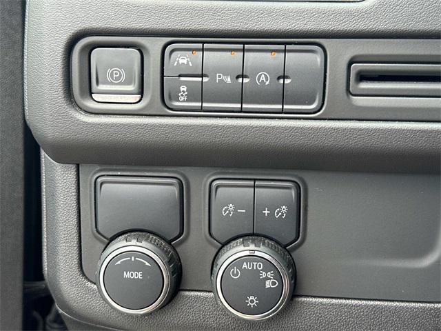 used 2023 Chevrolet Suburban car, priced at $44,500