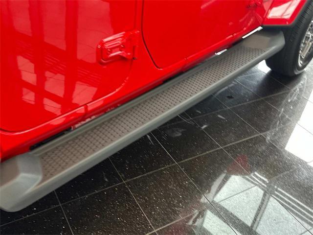 new 2025 Jeep Wrangler car, priced at $57,117