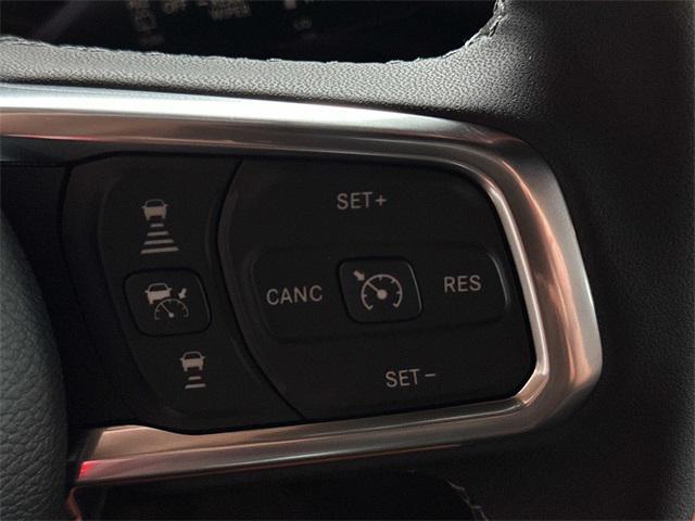 new 2025 Jeep Wrangler car, priced at $57,117