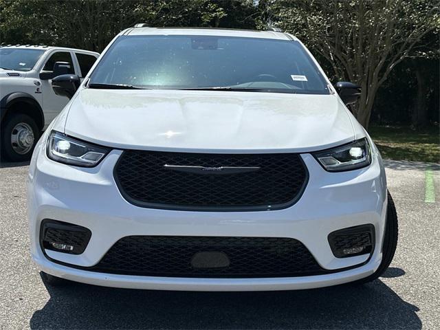 new 2026 Chrysler Pacifica car, priced at $54,548