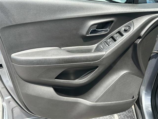 used 2020 Chevrolet Trax car, priced at $14,450