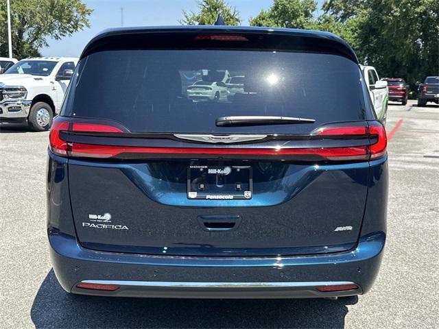 new 2025 Chrysler Pacifica car, priced at $44,014