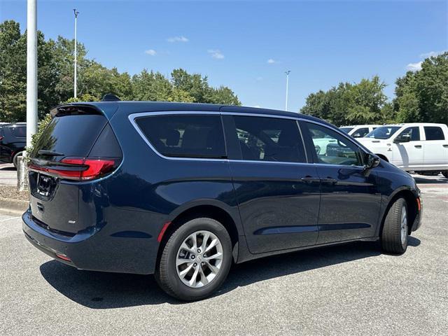 new 2025 Chrysler Pacifica car, priced at $44,014