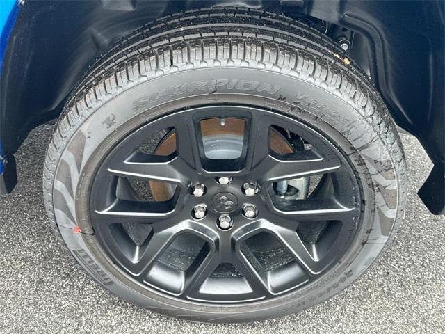 new 2025 Ram 1500 car, priced at $63,071