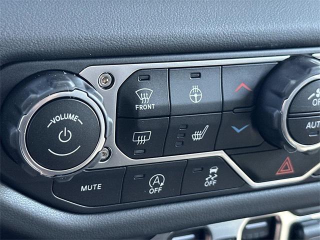 new 2025 Jeep Gladiator car, priced at $56,986